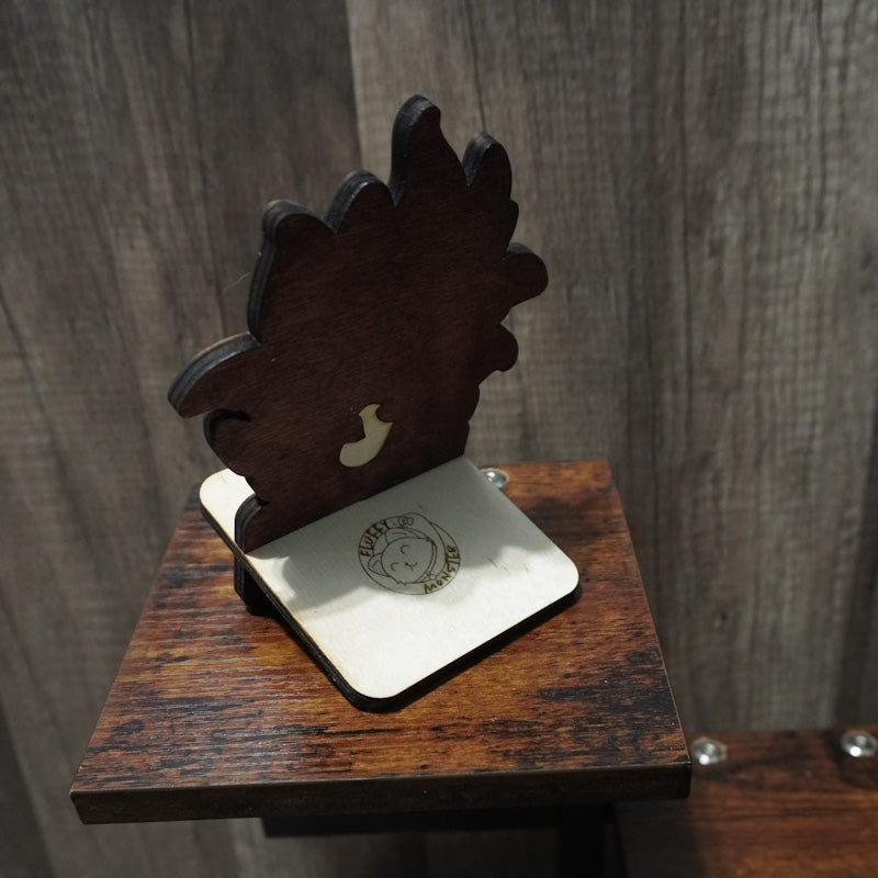 Lucky Kitsune Phone stand